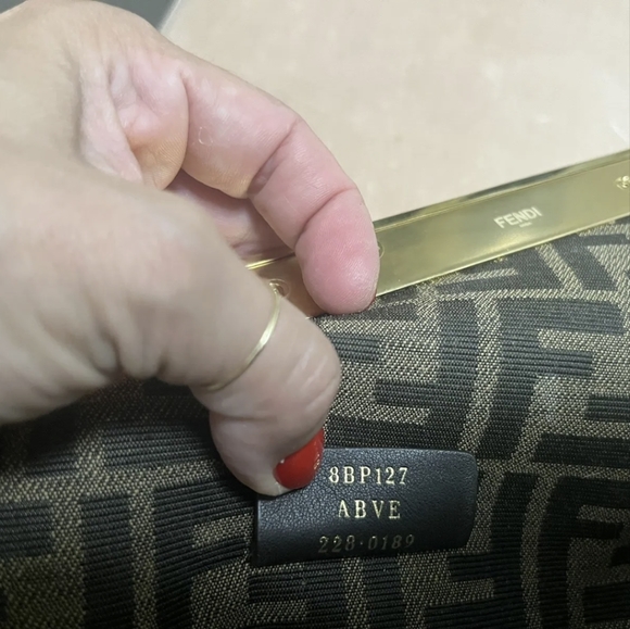 Fendi First Nappa Leather Clutch Fuchsia rare color - Picture 5 of 17